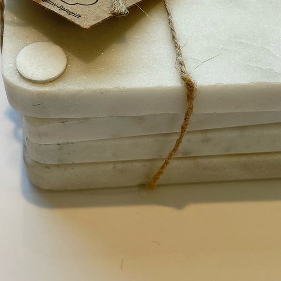 Mud Pie Marble Coasters Set of 4 with N Initial NWT - Picture 6 of 7